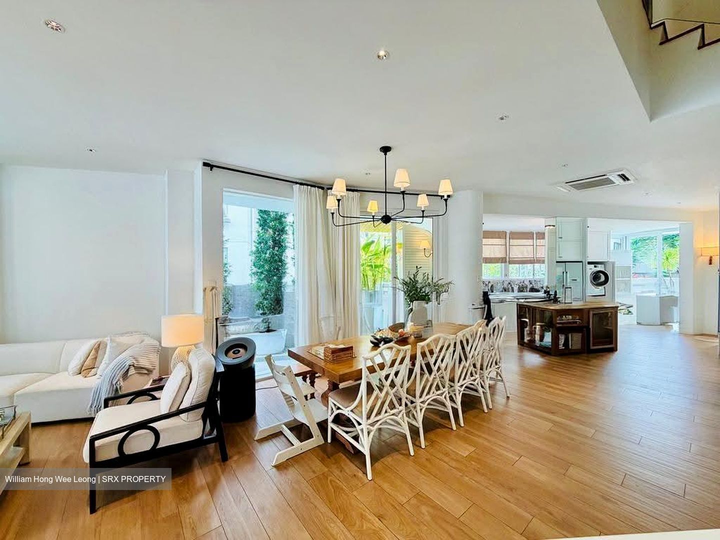 Highland Close (D19), Semi-Detached #625785211